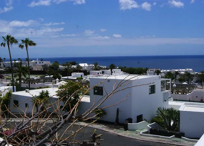 Apartment Paraiso Iii - Pool & Sea View - Good Wifi- Loma Puerto del Carmen (Lanzarote)