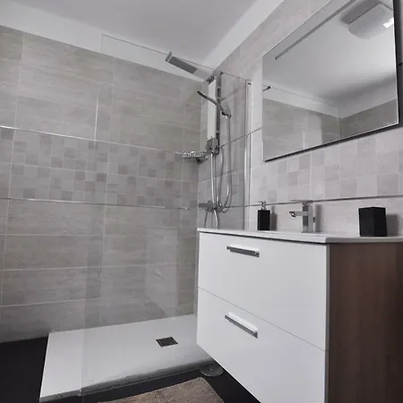 Διαμέρισμα Paraiso Iii - Pool & Sea View - Good Wifi- Loma *